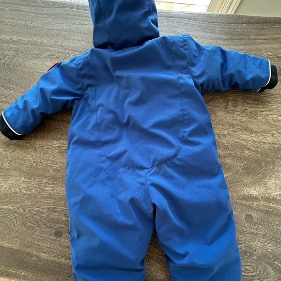 Baby Canada goose snowsuit - Picture 3 of 4